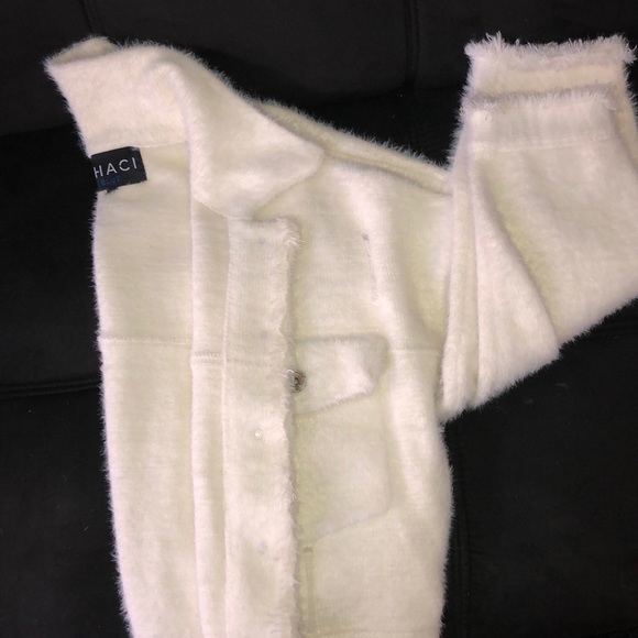 White jacket - Picture 3 of 4